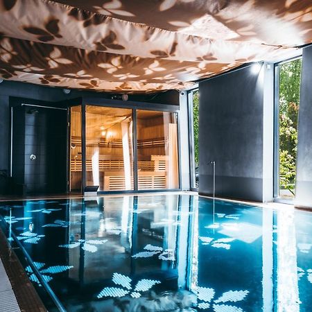 Arensburg Boutique Hotel & Spa Kuressaare Ngoại thất bức ảnh