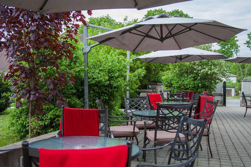 Arensburg Boutique Hotel & Spa Kuressaare Ngoại thất bức ảnh