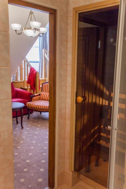 Arensburg Boutique Hotel & Spa Kuressaare Phòng bức ảnh