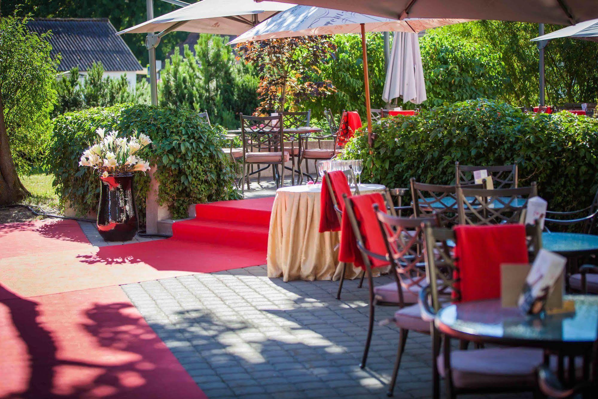 Arensburg Boutique Hotel & Spa Kuressaare Ngoại thất bức ảnh